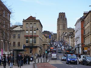 �u���X�g��